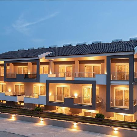 Sithonia Suites Luxury 2 Beds Studio, Semi-Ground Floor Nikiti  Exterior photo