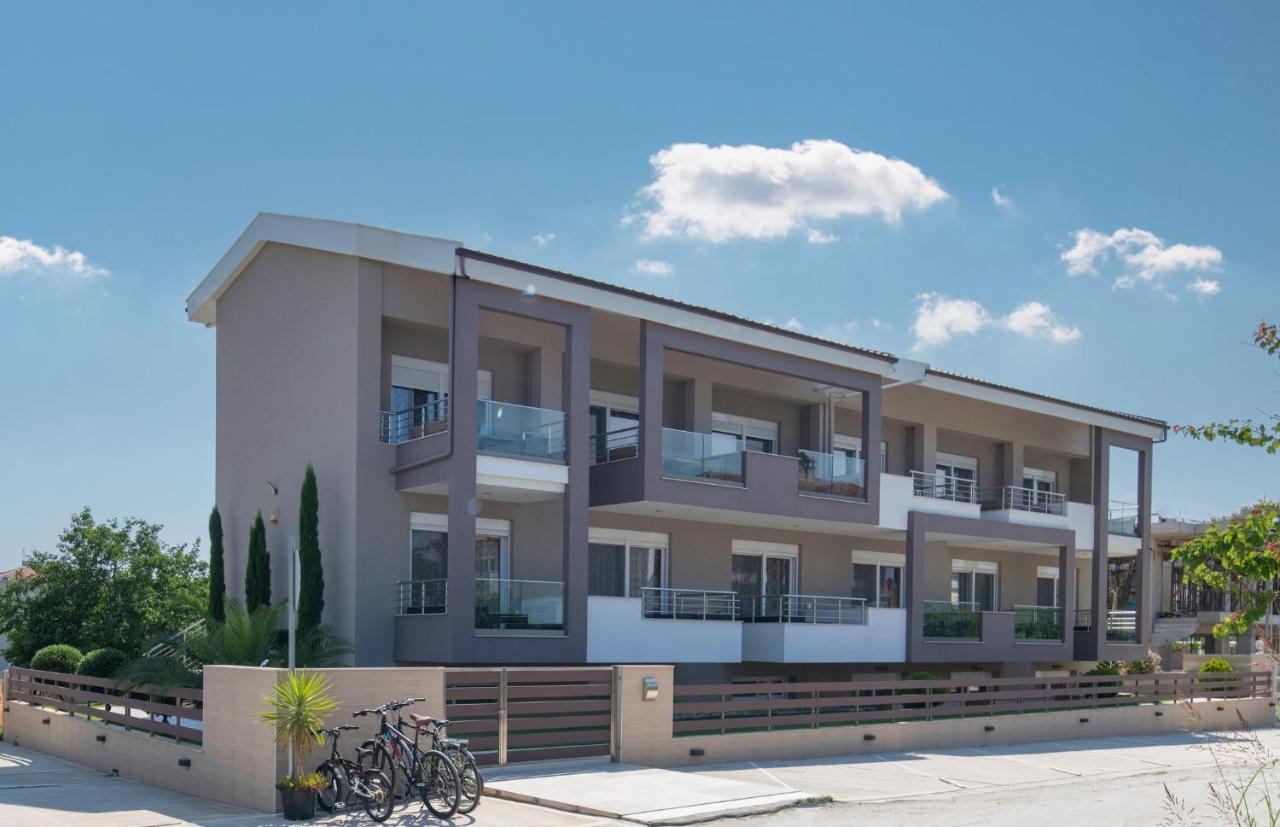 Sithonia Suites Luxury 2 Beds Studio, Semi-Ground Floor Nikiti  Exterior photo